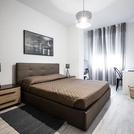 B&B Dal Moro ซอนดริโอ ภายนอก รูปภาพ